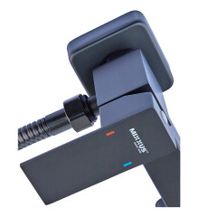 Смеситель настенный MIXXUS KUB-222 BLACK с гигиеническим душем из нерж. стали SUS304 (Цвет черный) (MI6019)