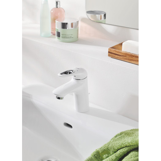 Смеситель для раковины S-размера Grohe Eurostyle (33558LS3)
