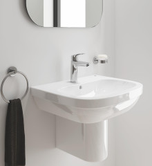 Однорычажный смеситель для раковины M-Size Grohe Eurosmart New с нажимным донным клапаном (23923003)